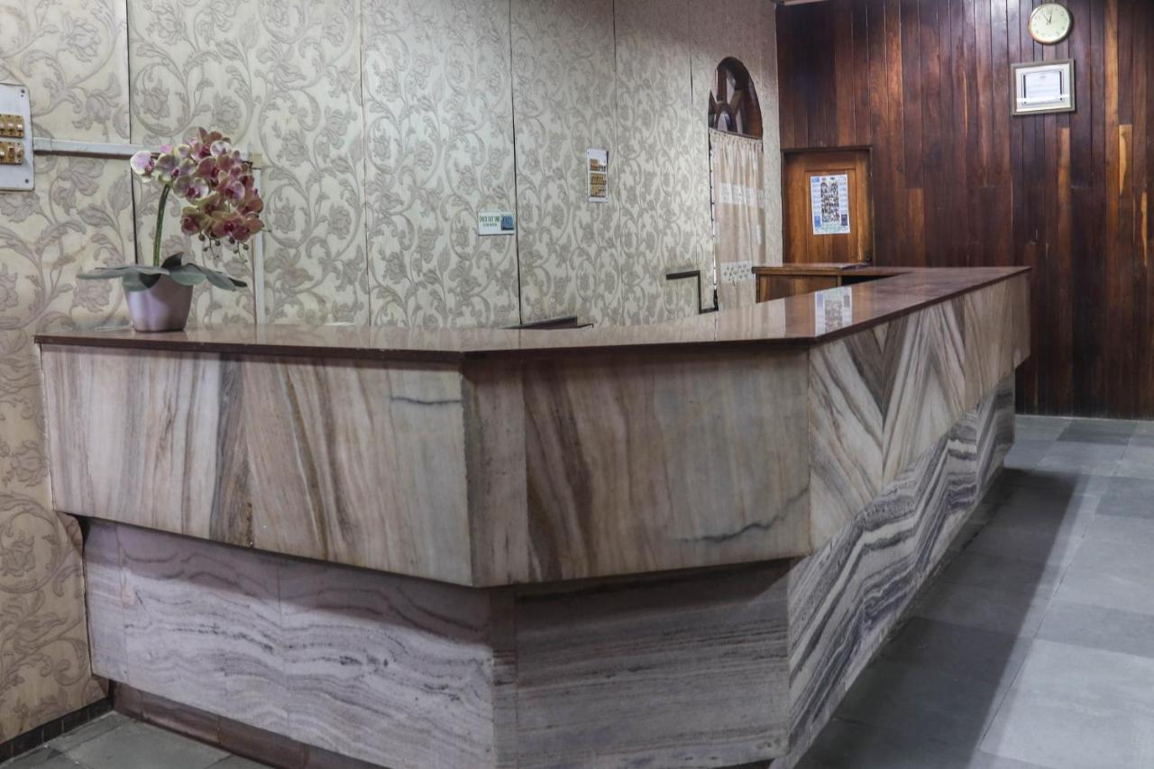 Spot On 49477 Hotel Galaxy Dimāpur Exterior foto